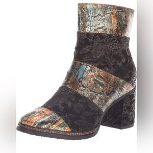 L’Artiste by Spring Step Women's Whitney Fashion Boot